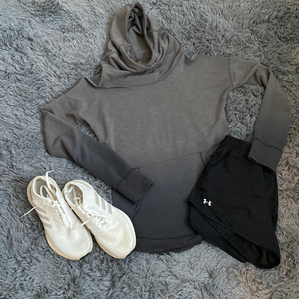 Calia by Carrie underwood ombré hoodie